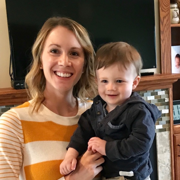 Meet your Posher, Haley - Picture 1 of 1